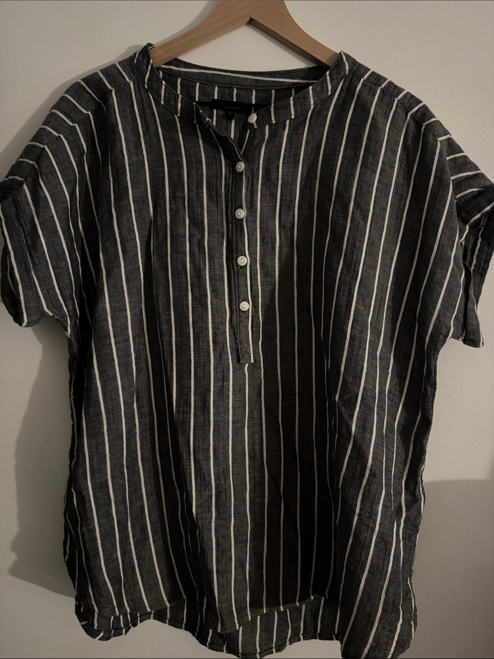 Quince Black and White Vertical Stripe Button-Front Women's Shirt